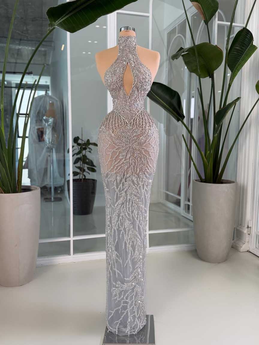 Strakke avondjurken met halter - Maxi Dress Halter recensie en prijs